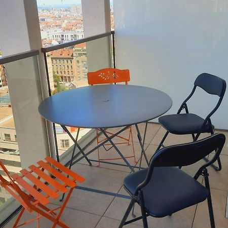 Appartamento Terrasse De La Gare Lione Esterno foto